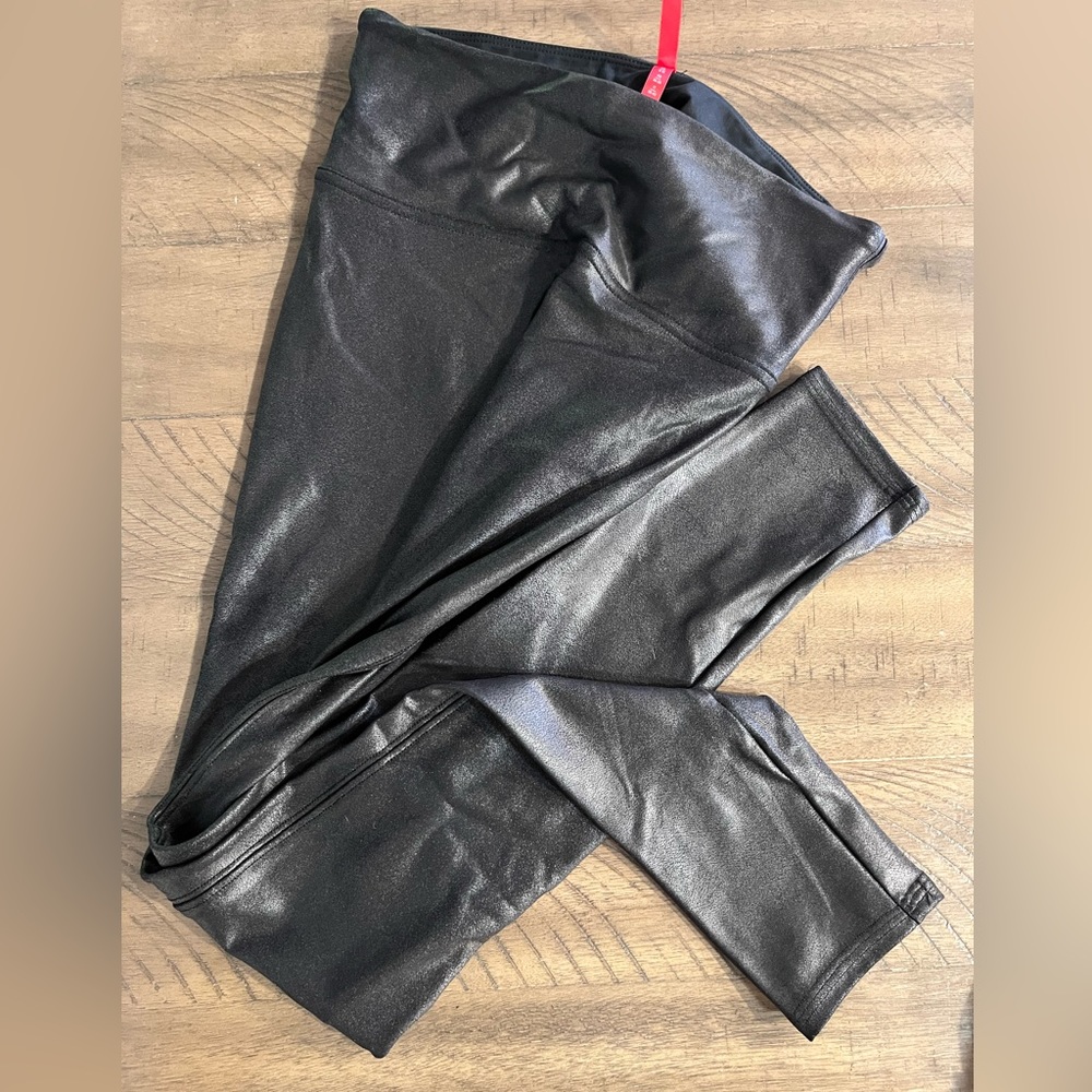 Spanx Faux Leather leggings